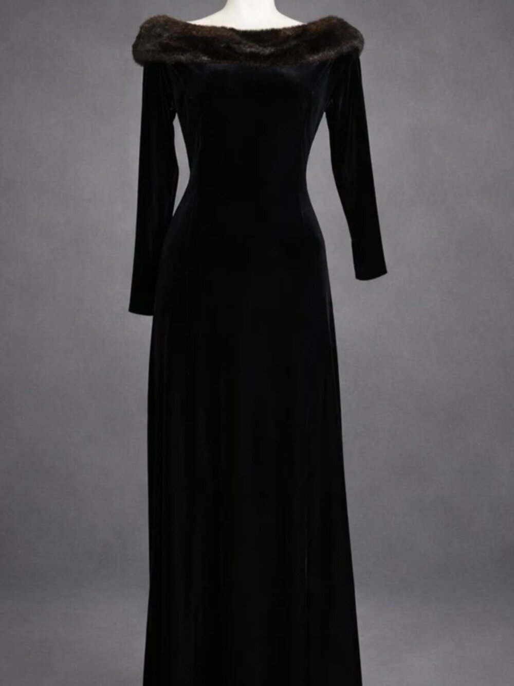 Black Velvet Off Shoulder Gown Faux Fur Trim Maxi Dress Cachet 14